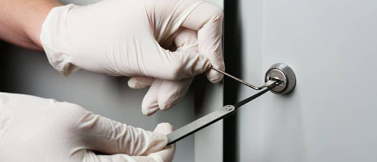 Commercial Emergency Locksmith Stanford